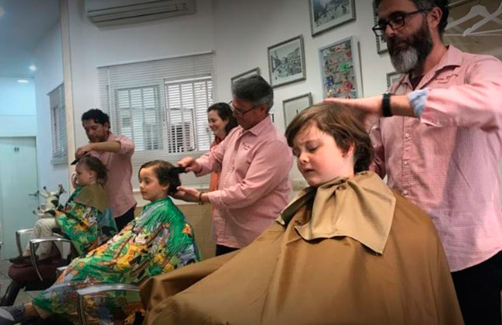 Peluquerías Pedro Romero niño en peluqueria